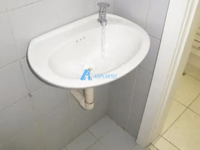 Sala à venda, no bairro MEIER em Rio De Janeiro