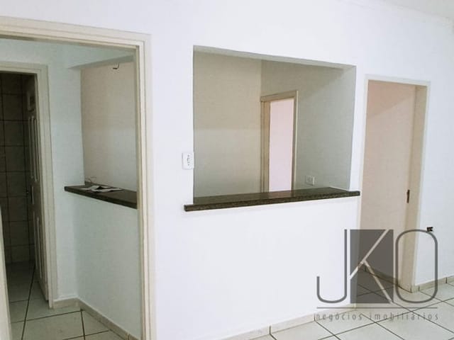 Sala com 15m², para alugar, no bairro Centro em Londrina