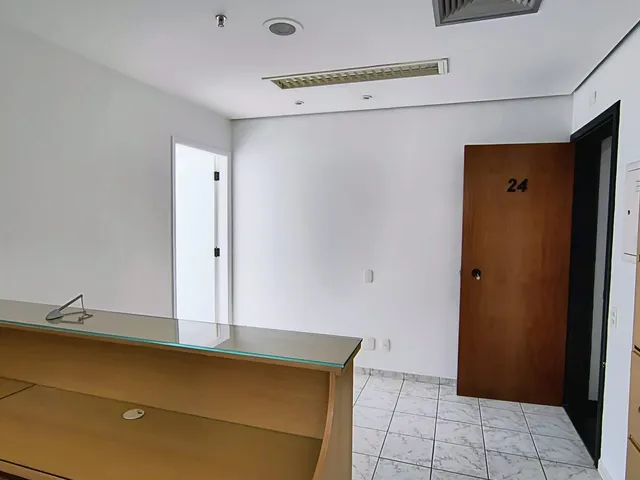 Foto do Conjunto comercial - Sala Comercial na Rua Botucatu, ao lado do metrô Hospital São Paulo com 1 vaga de garagem. | MDG IMÓVEIS