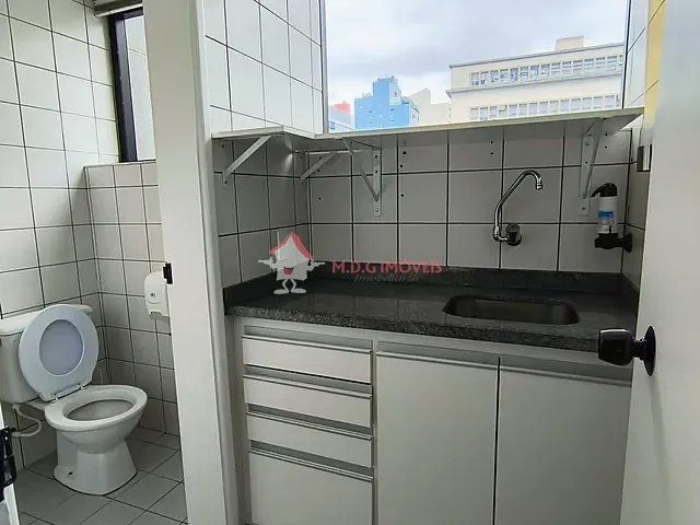 Conjunto comercial com 38m², à venda ou para alugar, no bairro Vila Clementino em São Paulo