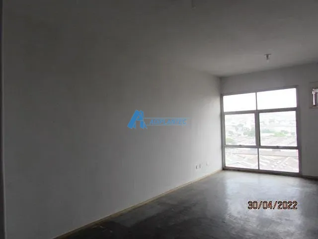 Sala para alugar, no bairro Penha Circular em Rio de Janeiro