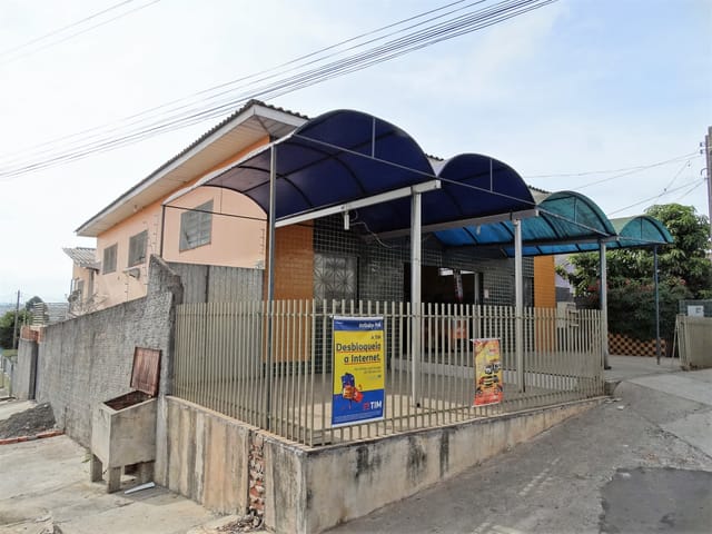 Comercial com 325m² 3 quartos e 4 banheiros, à venda, no bairro Neves em Ponta Grossa