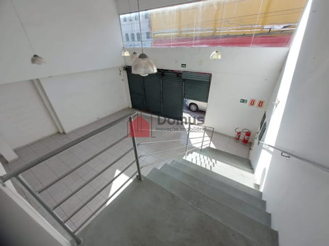 Comercial para alugar, no bairro Centro em Pindamonhangaba
