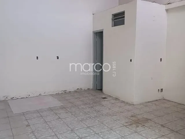 Comercial com 30m², para alugar, no bairro Setor Bela Vista em Goiânia