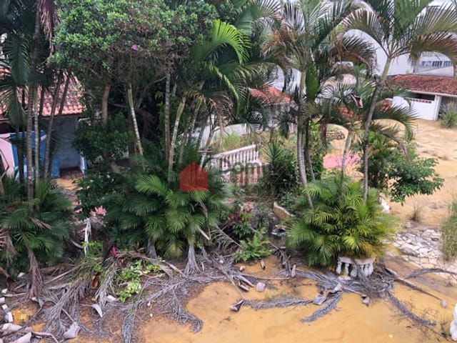 Comercial com 1060m², à venda, no bairro Jardim Santana em Tremembé