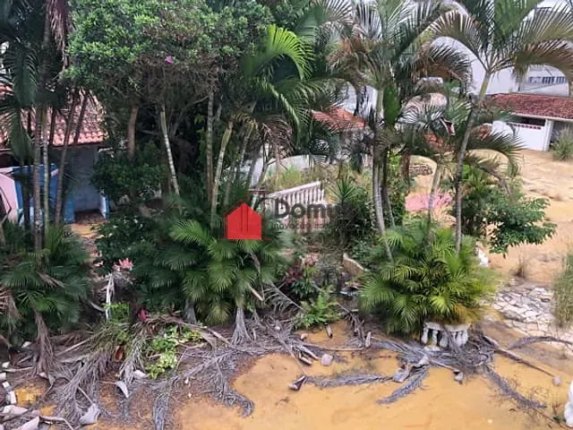 Comercial com 1060m², à venda, no bairro Jardim Santana em Tremembé