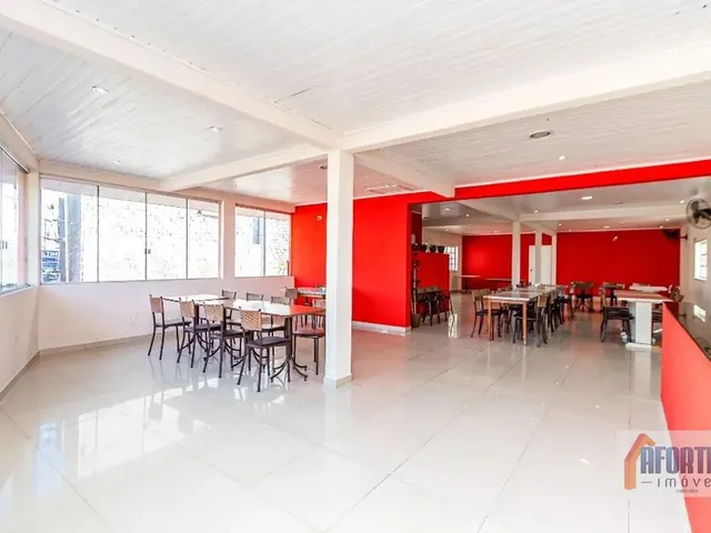 Comercial à venda, no bairro Centro em Piraquara