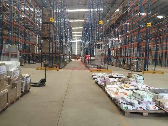 Galpão / Barracão com 13000m², para alugar, no bairro BR em Viana