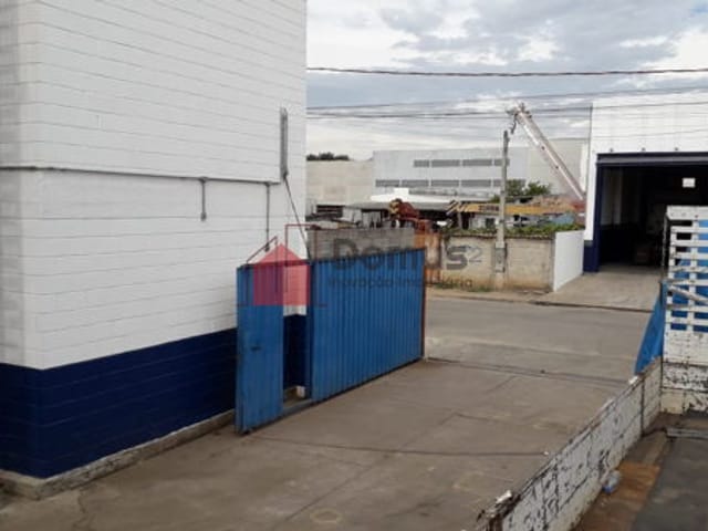Galpão / Barracão com 600m², à venda ou para alugar, no bairro Cidade Nova em Pindamonhangaba