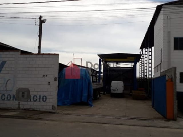 Galpão / Barracão com 600m², à venda ou para alugar, no bairro Cidade Nova em Pindamonhangaba