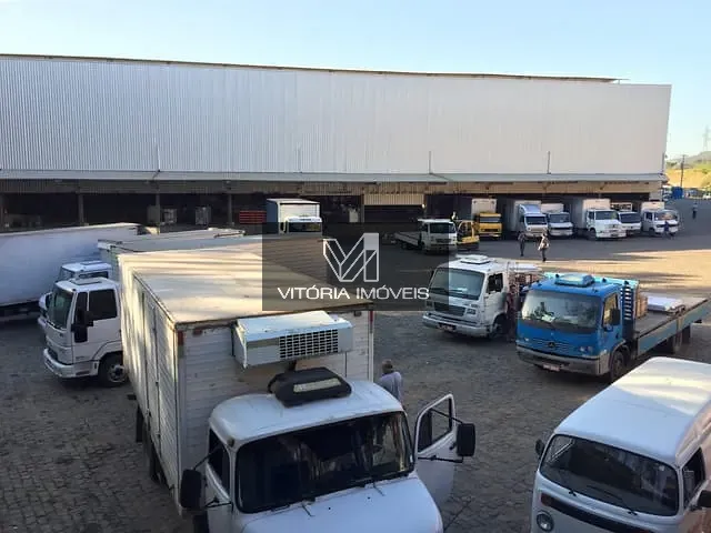 Galpão / Barracão com 13000m², para alugar, no bairro BR em Viana