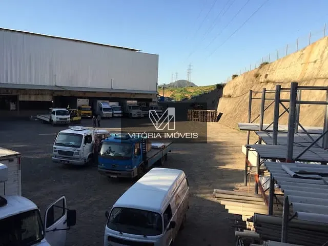 Galpão / Barracão com 13000m², para alugar, no bairro BR em Viana