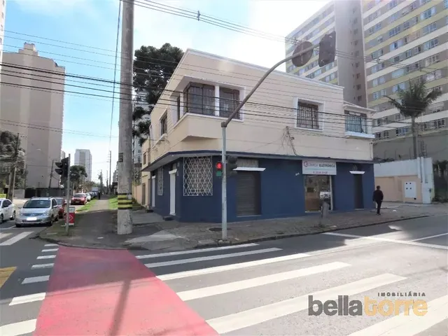 Comercial à venda, no bairro Cristo Rei em Curitiba