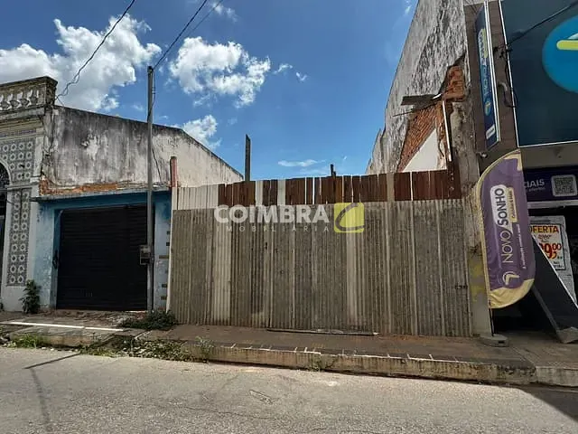 Terreno com 300m², à venda, no bairro Centro em Santarém