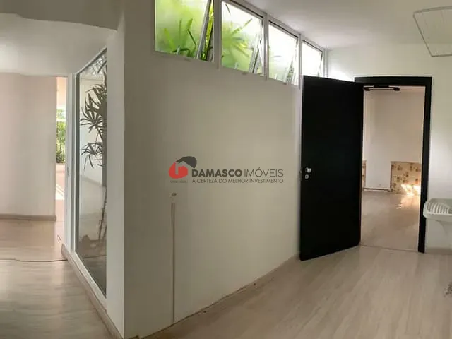 Ponto com 230m², à venda, no bairro Santa Paula em São Caetano do Sul