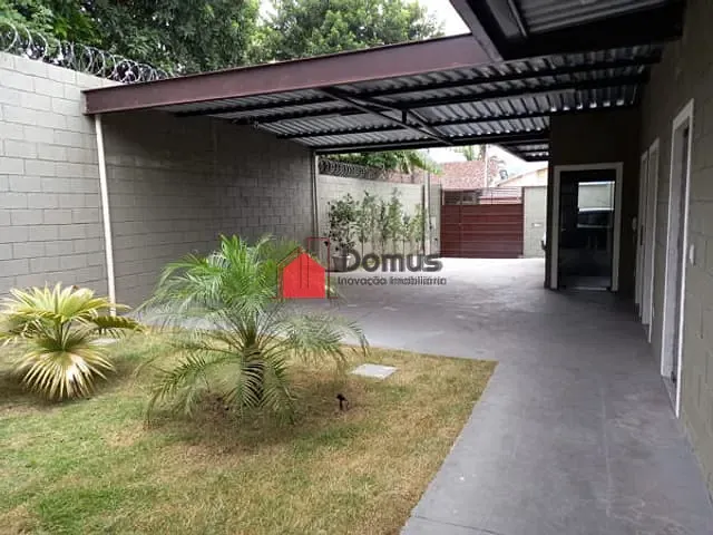 Galpão / Barracão com 300m², para alugar, no bairro Jardim Regina em Pindamonhangaba