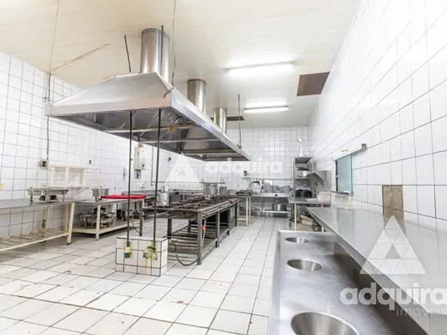 Conjunto comercial com 2417m², à venda ou para alugar, no bairro Chapada em Ponta Grossa