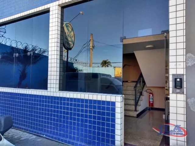 Comercial à venda, no bairro Jardim Social em Curitiba