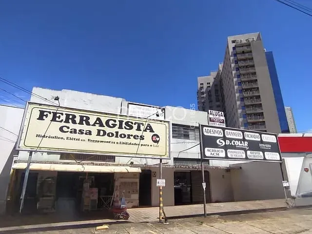 Conjunto comercial com 523m², à venda, no bairro Nova Suíça em Goiânia