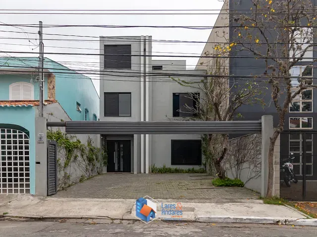 Comercial com 227m², à venda, no bairro Chácara Santo Antônio (Zona Sul) em São Paulo