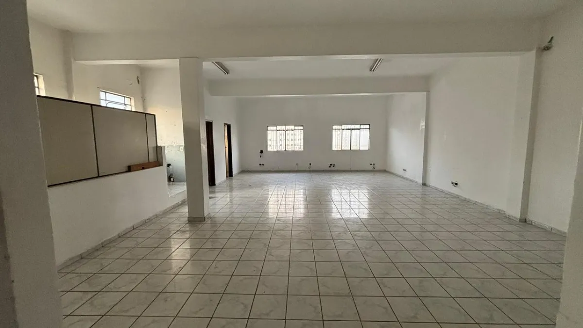 Edifício monousuário para venda em Brasilândia, 438m²