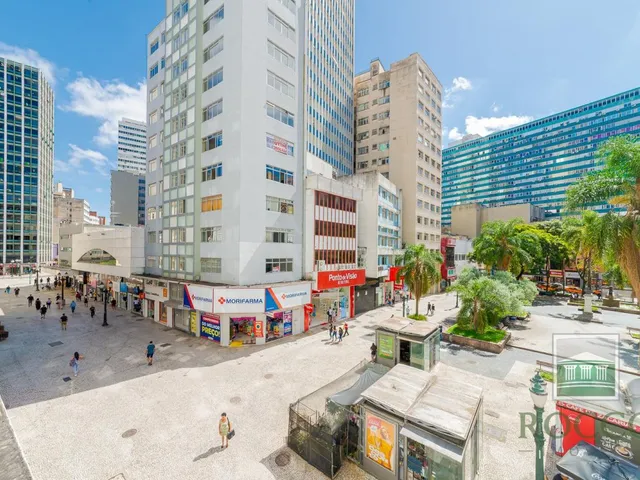 Comercial para alugar, no bairro Centro em Curitiba