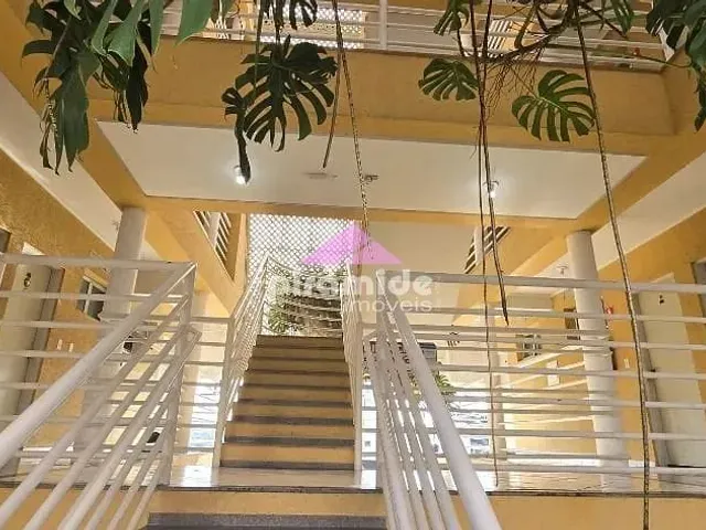 Comercial com 1557m², à venda, no bairro Urbanova em São José Dos Campos