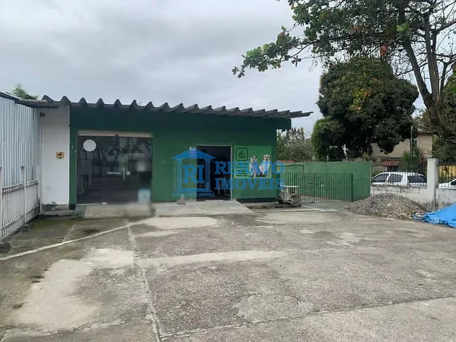 Loja para alugar, no bairro Araçatiba em Maricá
