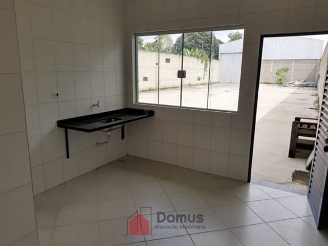 Galpão / Barracão com 1500m², à venda ou para alugar, no bairro Residencial Maricá em Pindamonhangaba