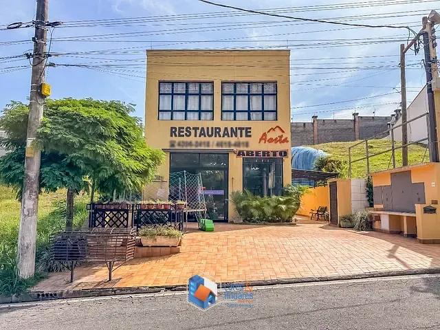 Comercial com 300m², à venda, no bairro Jardim do Golf em Jandira