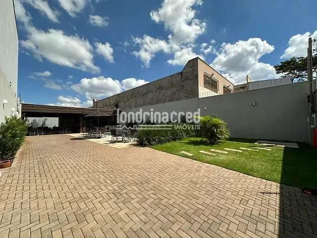 Comercial com 420m² 1 quarto e 5 banheiros, à venda, no bairro Monte Carlo em Londrina
