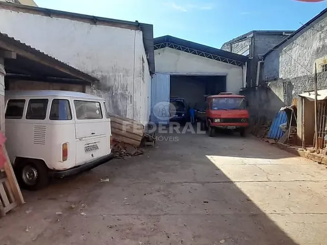 Galpão / Barracão para alugar, no bairro Vila Morais em Goiânia