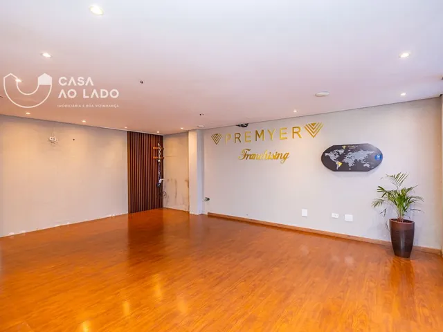 Comercial à venda, no bairro Vila Izabel em Curitiba