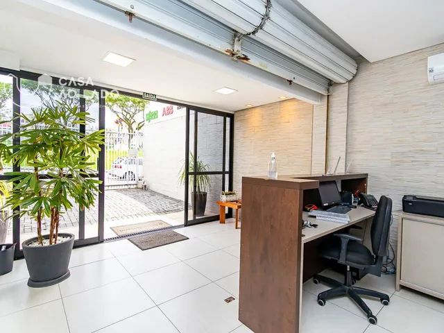 Comercial para alugar, no bairro Portão em Curitiba
