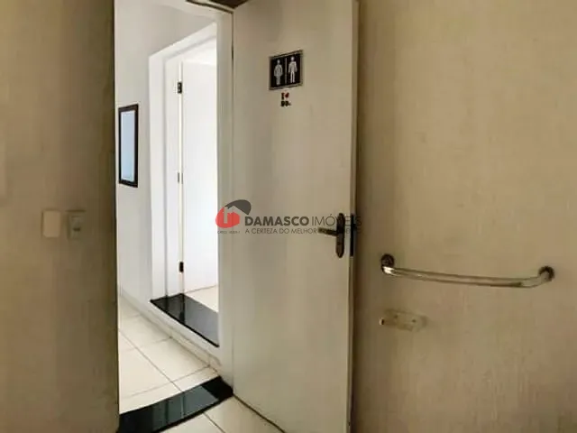 Ponto com 180m², à venda, no bairro Santa Paula em São Caetano do Sul