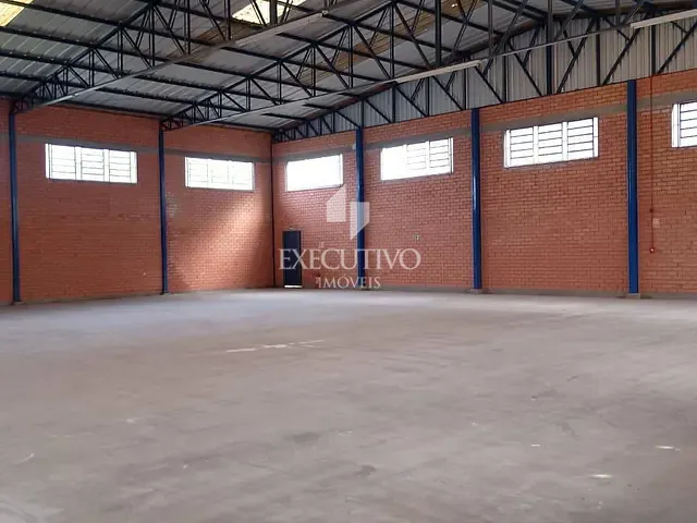 Galpão / Barracão com 1500m², à venda ou para alugar, no bairro Bela Vista em Arroio Do Meio