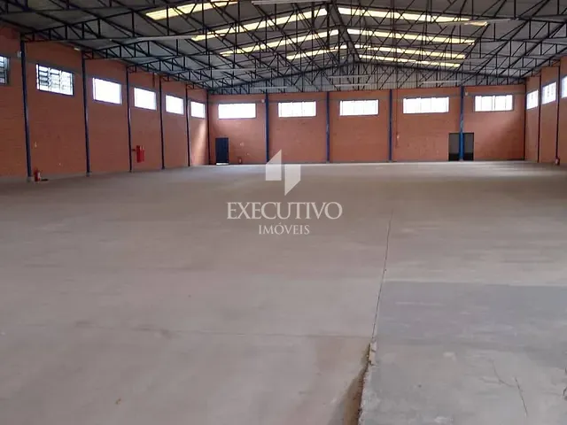 Galpão / Barracão com 1500m², à venda ou para alugar, no bairro Bela Vista em Arroio Do Meio