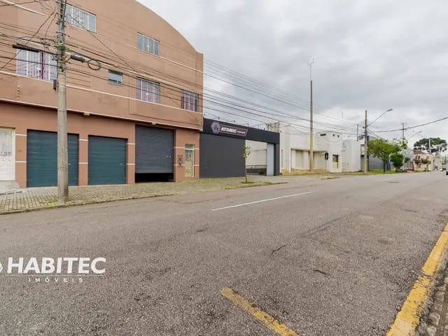Comercial para alugar, no bairro Rebouças em Curitiba