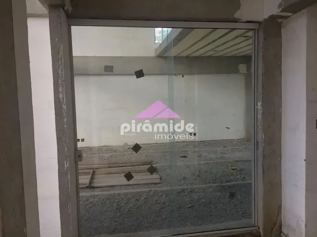 Comercial com 320m², para alugar, no bairro Urbanova em São José Dos Campos