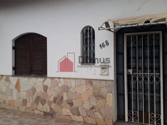 Comercial com 117m², para alugar, no bairro São Benedito em Pindamonhangaba