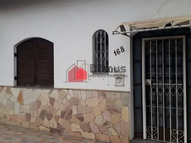 Comercial com 117m², para alugar, no bairro São Benedito em Pindamonhangaba