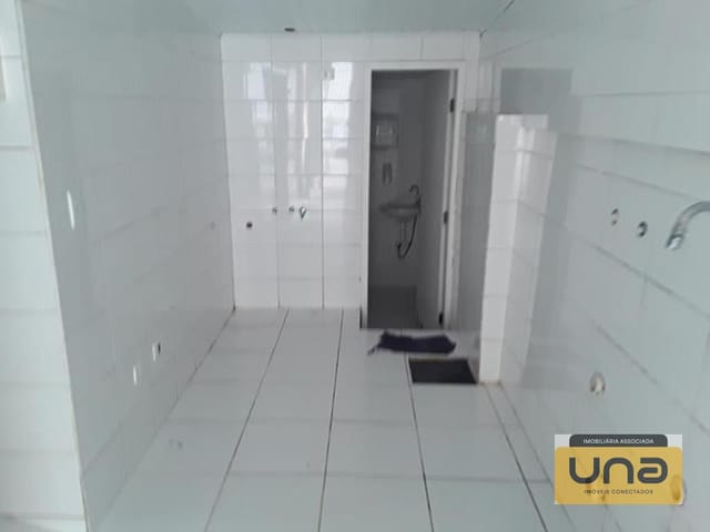Comercial à venda, no bairro CENTRO em Curitiba