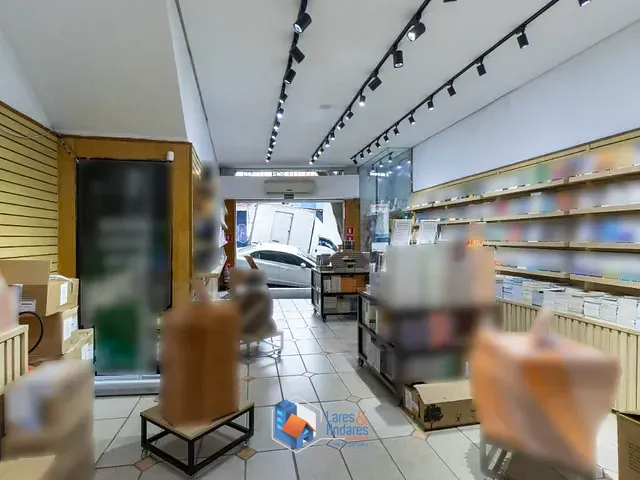 Comercial com 184m², à venda, no bairro Sé em São Paulo