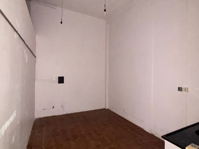 Foto do Sala - 🏡 Sala disponível para locação no Centro de Rolândia/PR | Imobiliária Casa Grande - Rolândia