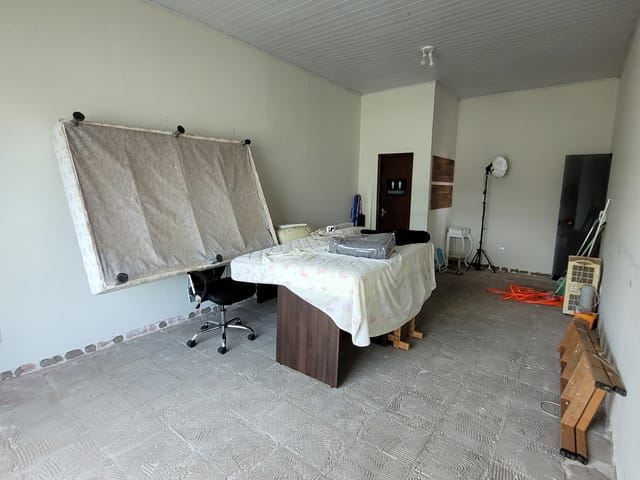Casa com 283m², à venda, no bairro Centro em Ponta Grossa