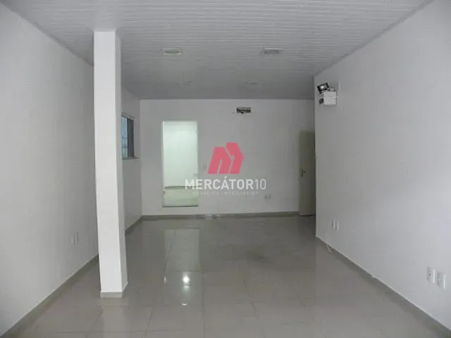 Loja para alugar, no bairro Velha em Blumenau