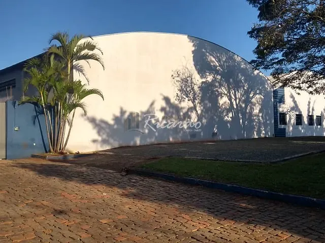 Galpão / Barracão com 8500m², à venda, no bairro Parque Industrial II em Arapongas