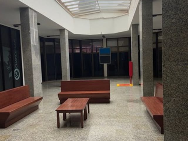 Foto do Apartamento - Comercial para Locação 160M², Baú, Cuiabá - MT | Edifício Empresarial Empire Center | Josélia Cáceres Martins