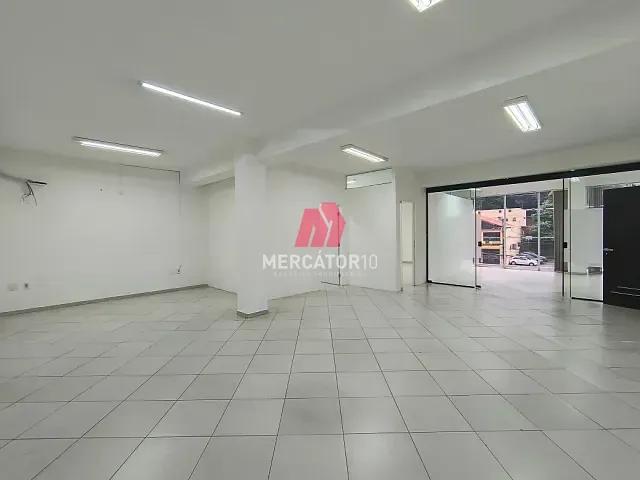 Sala para alugar, no bairro Victor Konder em Blumenau