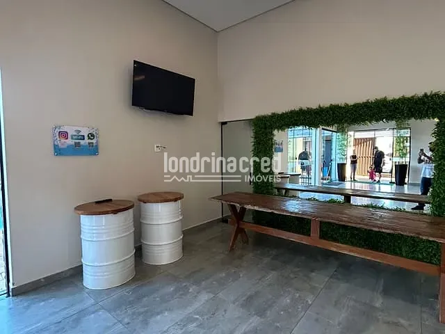 Comercial com 417m², à venda, no bairro Chácara Santa Maria em Cambé